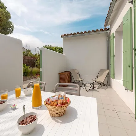 On The Island Of Ile De Re Appartamento